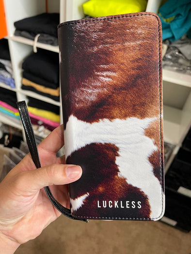 L U C K L E S S Cowhide Clutch Wallet