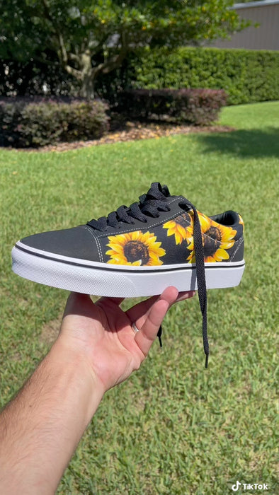 Sunflower Lace-Up Women's Standard Shoe