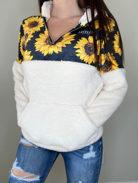 FALL FESTIVAL FLEECE SUNFLOWER (+ Plus Sizes)