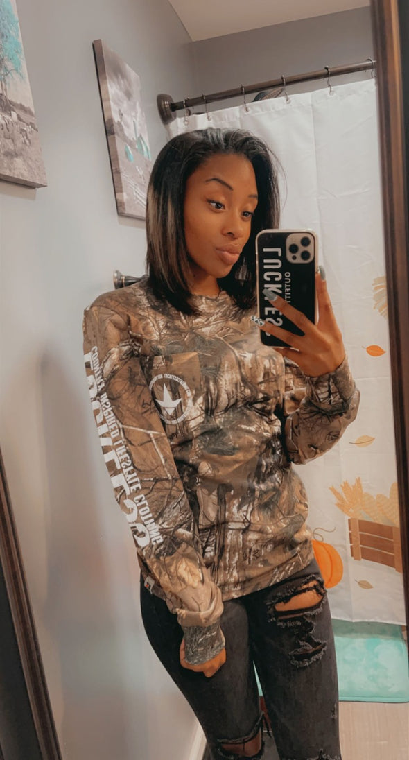 Realtree® Pocket Long Sleeve - Luckless Outfitters